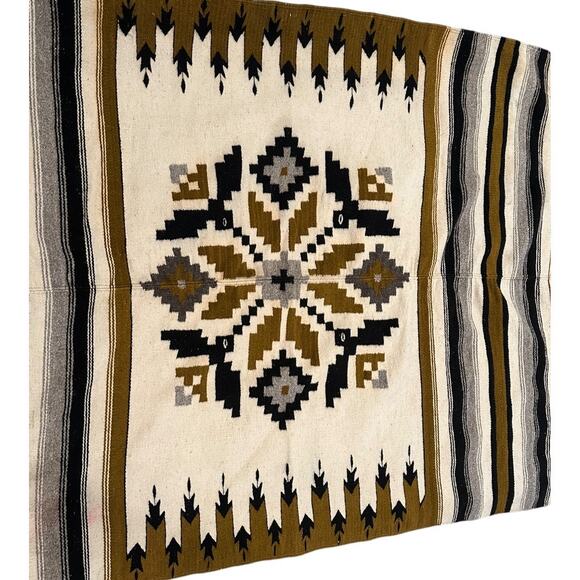 Vintage Hand Woven Native American Aztec Wall Hanging or Wool Rug Zapotec Rug - Picture 13 of 16